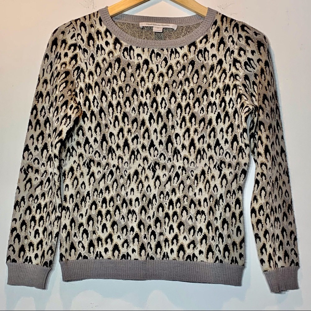 EUC Diane Von Furstenberg leopard print glitter gray/cream/black/gold sweater‎